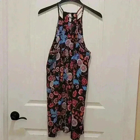Everly Black Floral Sleeveless Dress Size Large - Picture 6 of 8